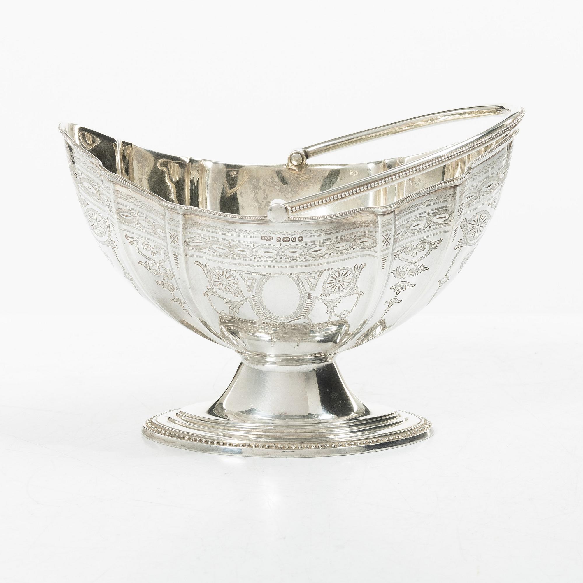An English silver sweetmeat dish, mark of James Dixon & Sons Ltd, Sheffield, England, 1883.
