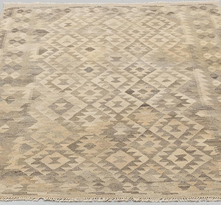 MATTA, Kelim, ca 252 x 175 cm.