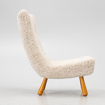 A Swedish Modern lounge chair, mid20th century.