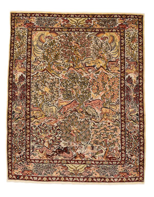 Matta, Old, silk Hereke, Souf, ca 132 x 109 cm.