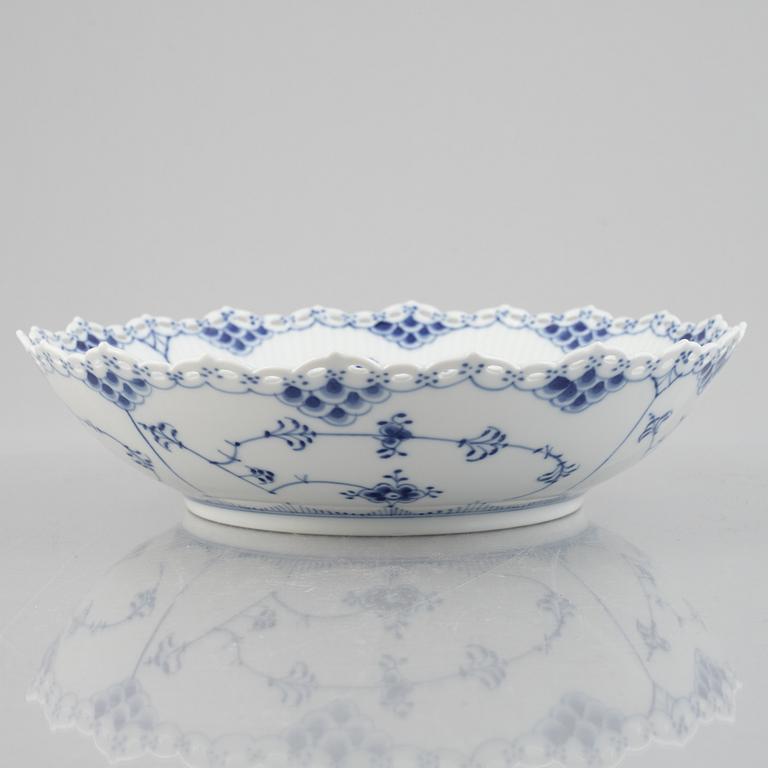 A 'Blue Fluted Full Lace' porcelain serving dish, Royal Copenhagen, model 1019, 1959.