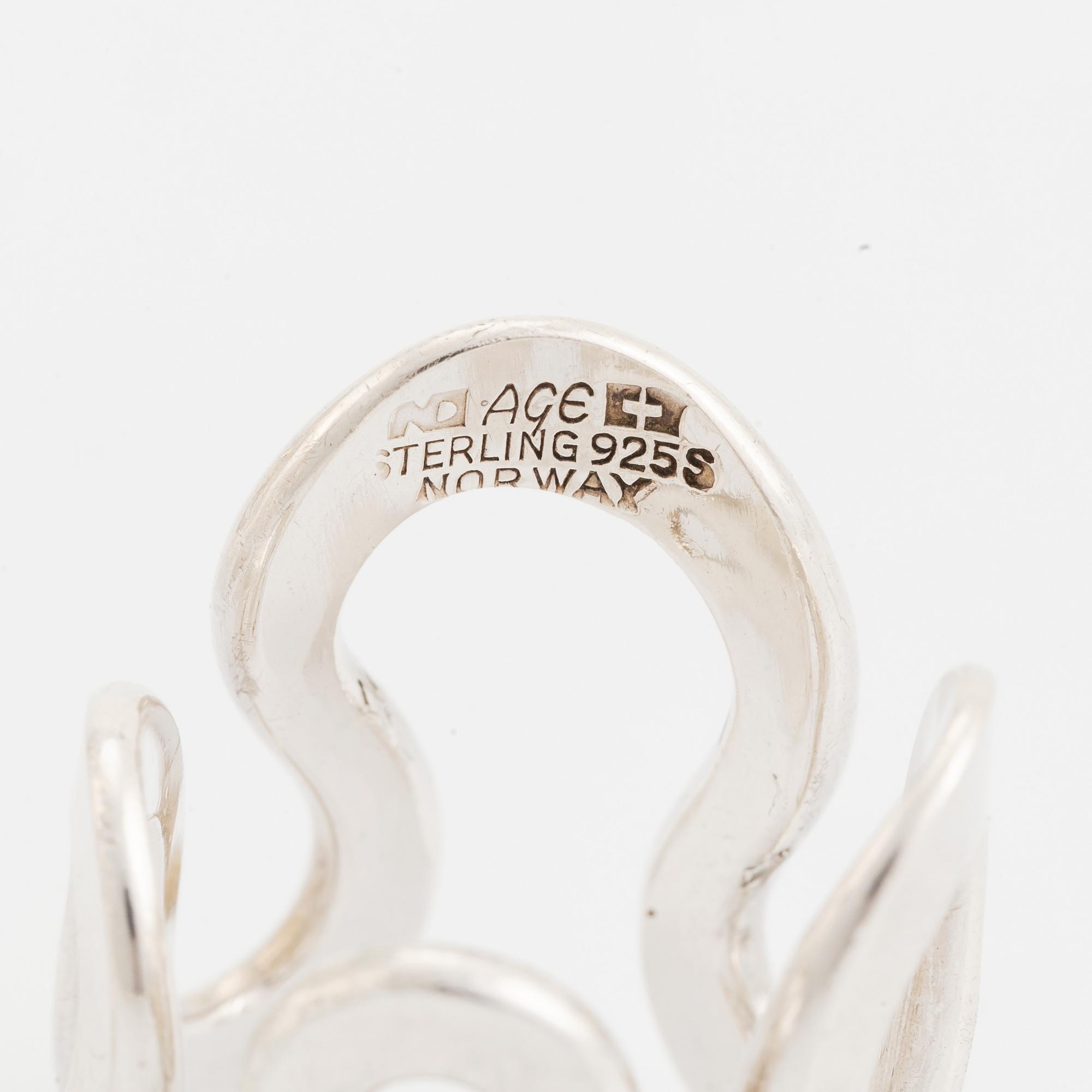Anna-Greta Eker, bangle and ring, sterling silver. Norway.