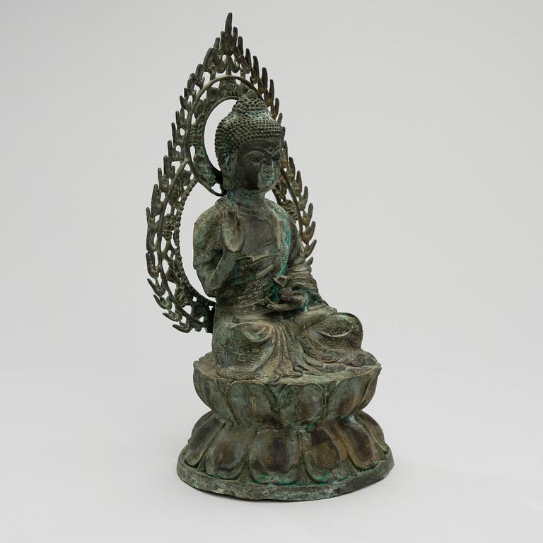 BUDDHA, mässing, Kina, 1900-talets senare hälft.