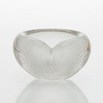 Tapio Wirkkala, a model 3327 glass bowl, signed Tapio Wirkkala Iittala -57.