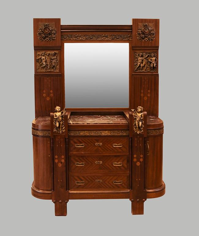 BYRÅ MED UPPSATS, Sydeuropa, 1900-talets första hälft.