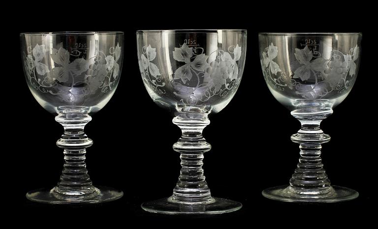 REMMARE, 20 st, glas, 1900-tal.