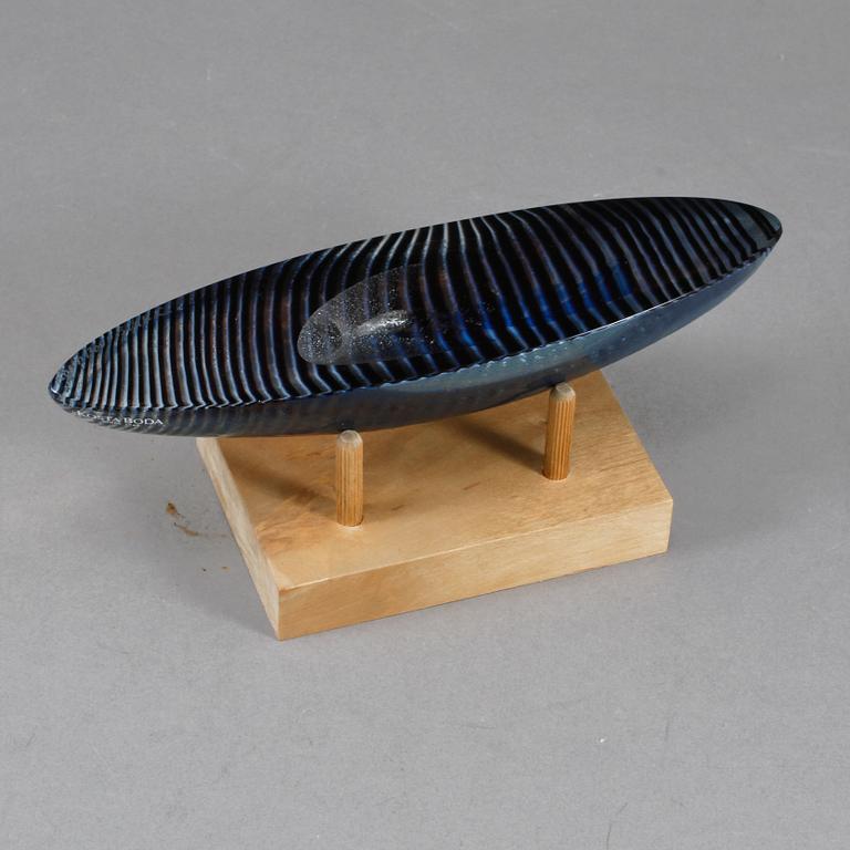 SKULPTUR, glas, Bertil Vallien, Kosta Boda, signerad, sent 1900-tal.