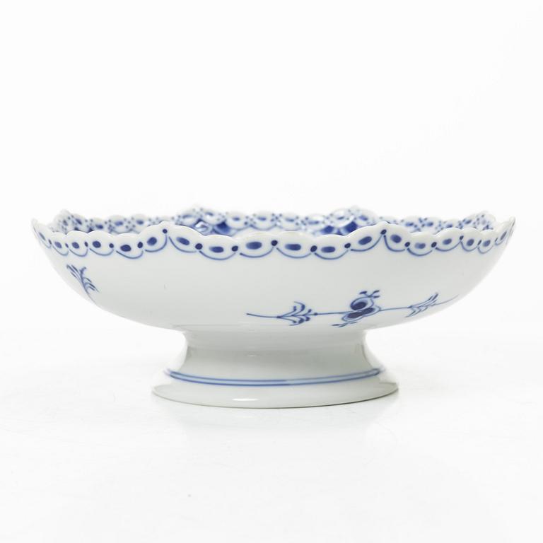 Royal Copenhagen, ten pieces of 'Blue fluted', half lace and full lace porcelain, Denmark, 1961-73.