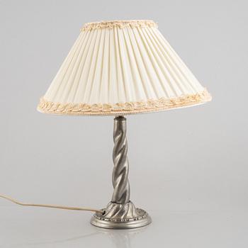 Table lamp, tin, first half of the 20th century.