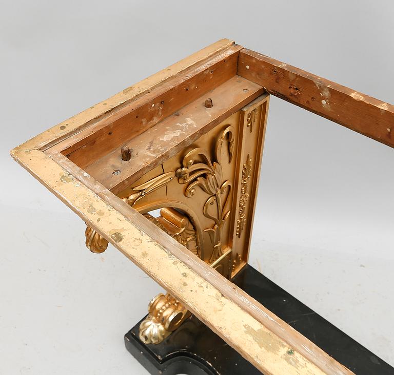 KONSOLBORD, 1800-talets första hälft.