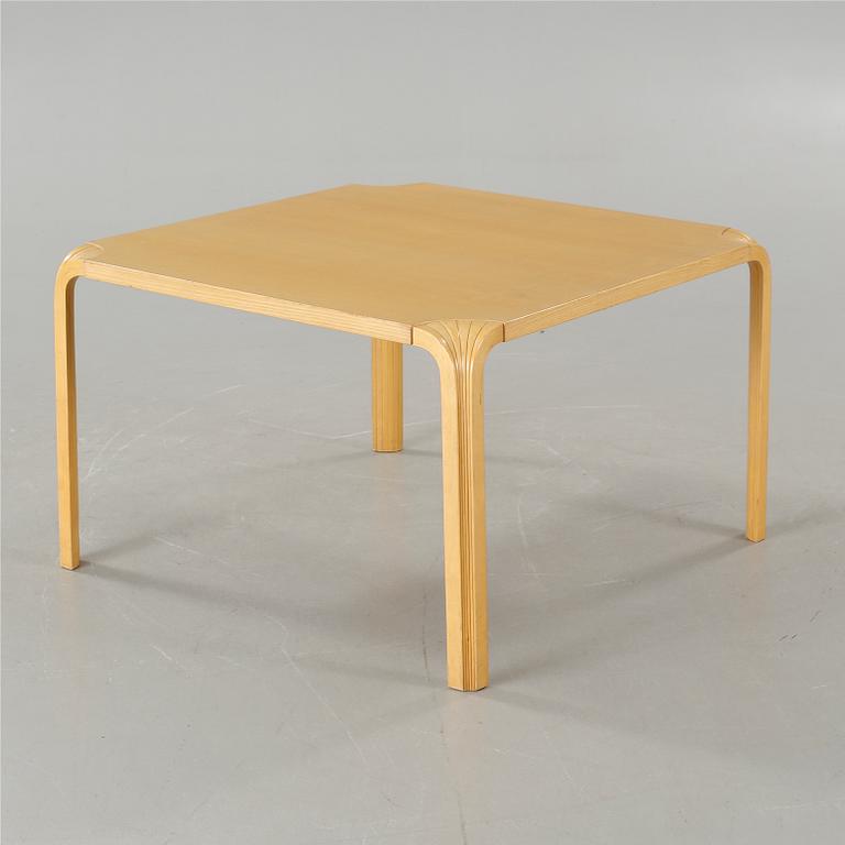 ALVAR AALTO, soffbord, "MX800B", Artek, sent 1900- / 2000-tal.