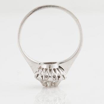 RING,  med briljantslipade diamanter 0.40 ct, Wrange, Göteborg, 1980.