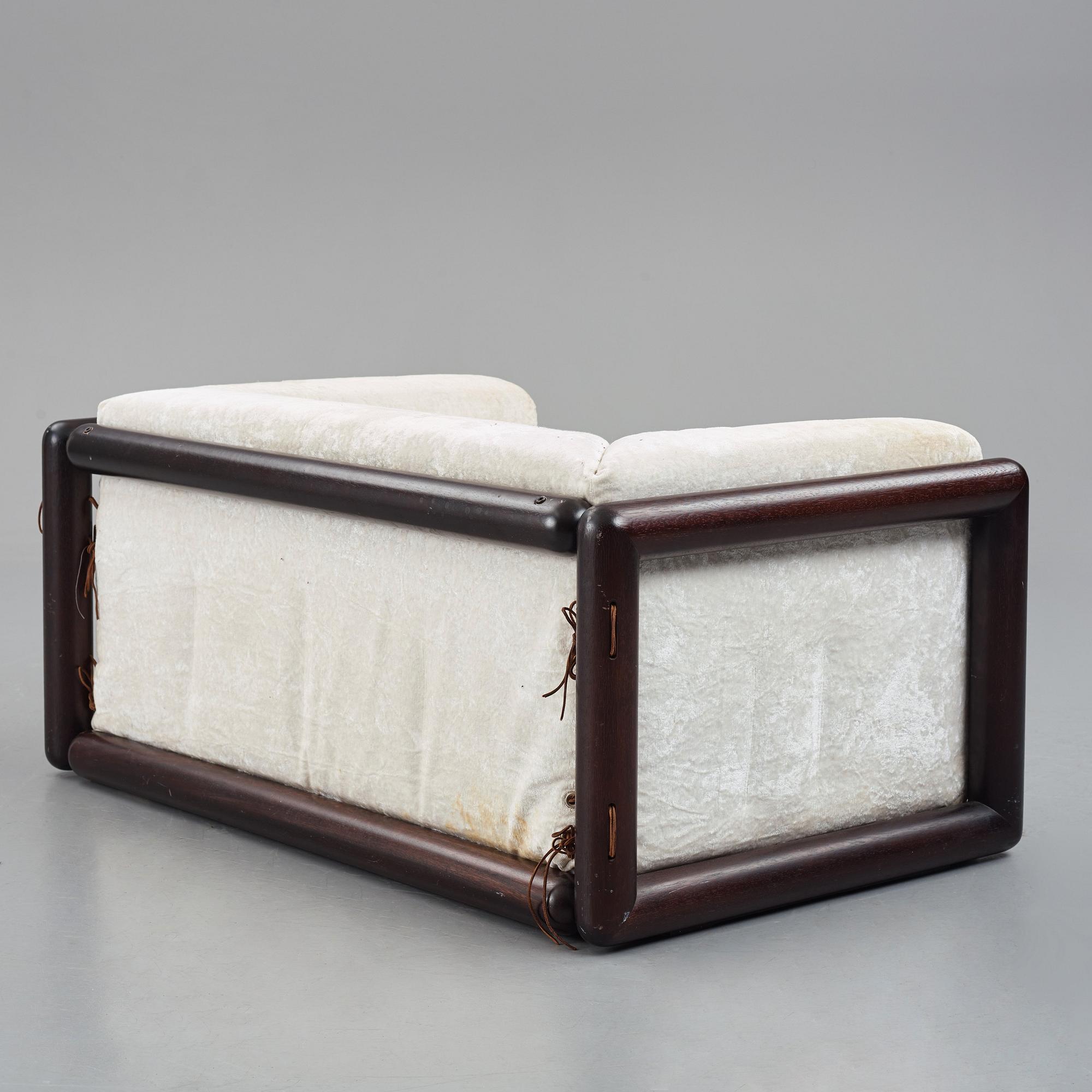 Carlo Scarpa, a 'Cornaro' sofa, Gavina, Italy, 1970s.