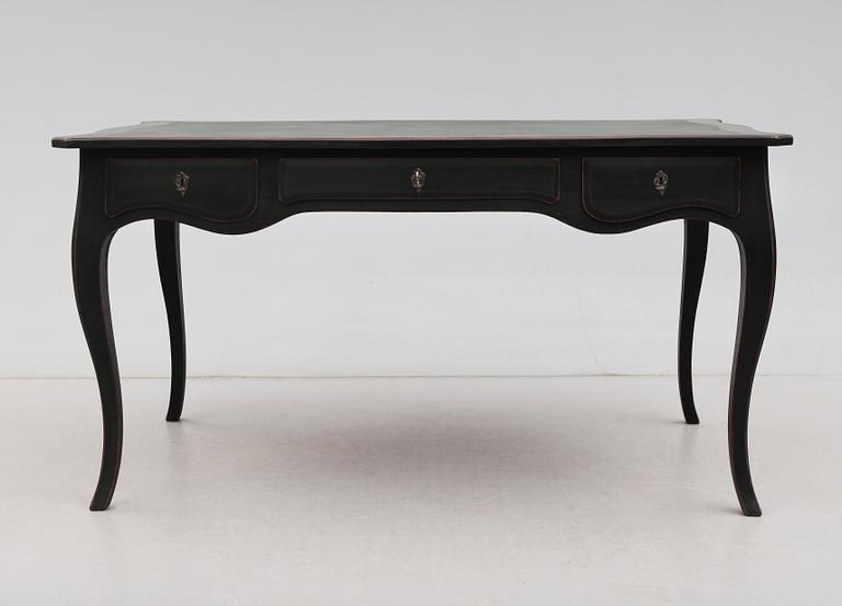 SKRIVBORD, rokokostil, 1900-talets första hälft.