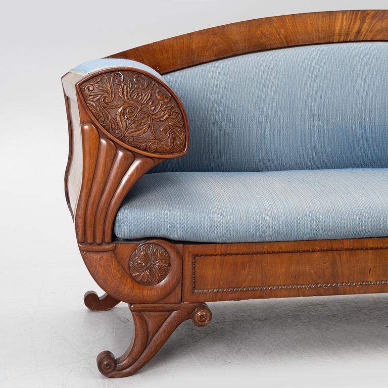 Soffa, 1800-talets första hälft. Empire.