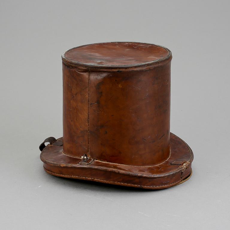 HATT I HATTASK, 1800-talets första del.
