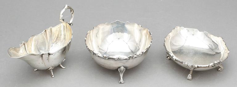 PARTI SILVER, 3 delar, bla Egypten och Tyskland, 1900-tal. Tot vikt 320 gram.