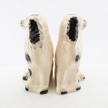 Figurines 4 pcs 20th century porcelain and plaster.