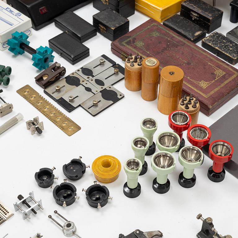 The Watchmaker Shop, "no reserve".