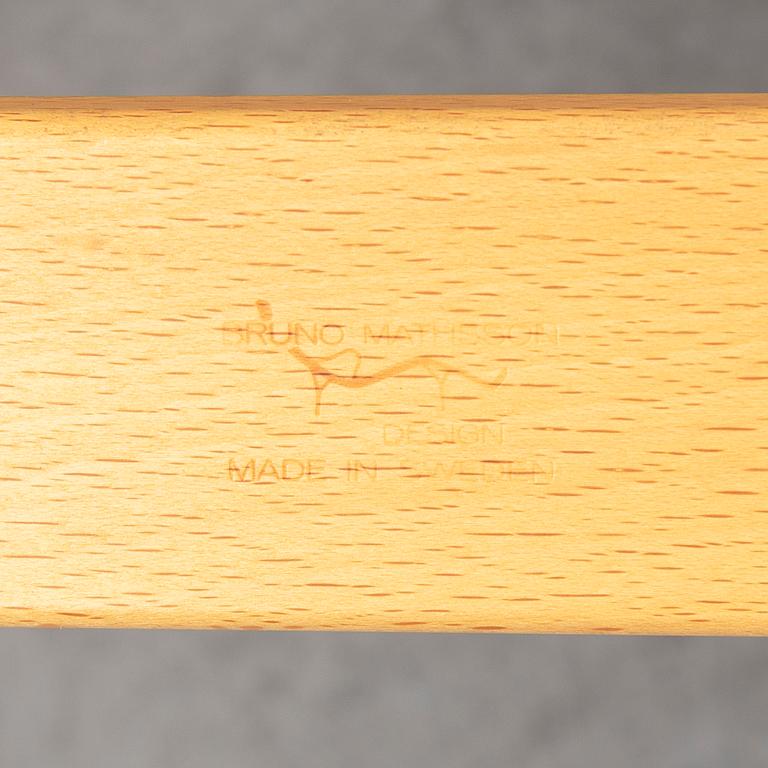 Bruno Mathsson, a pair of 'Mina' easy chairs from Bruno Mathsson International.