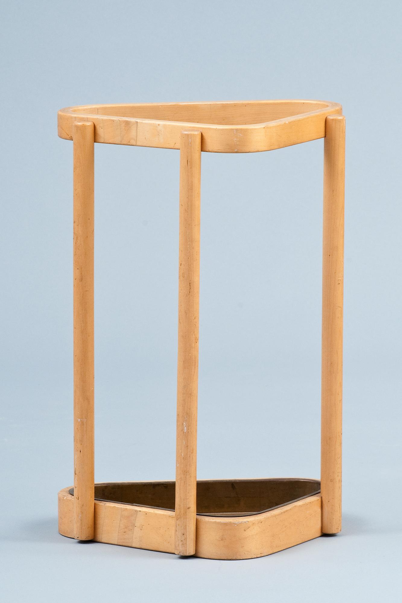 Alvar Aalto, PARAPLYSTÄLL 115.