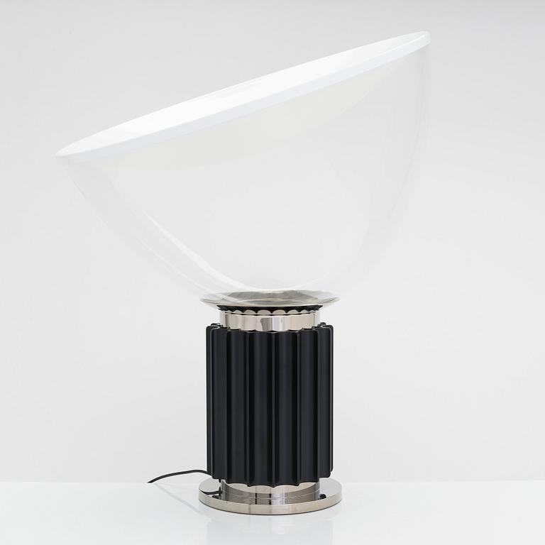 Achille Castiglioni, & Pier Giacomo, bordslampa "Taccia 121 (small)" för Flos, Italien.