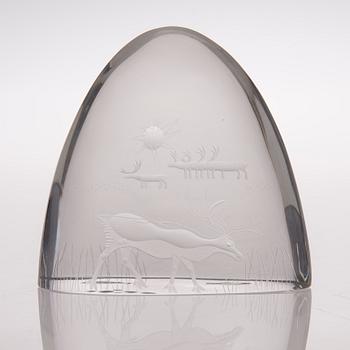 A glass sculpture 'Fell' signed Tapio Wirkkala 3805.