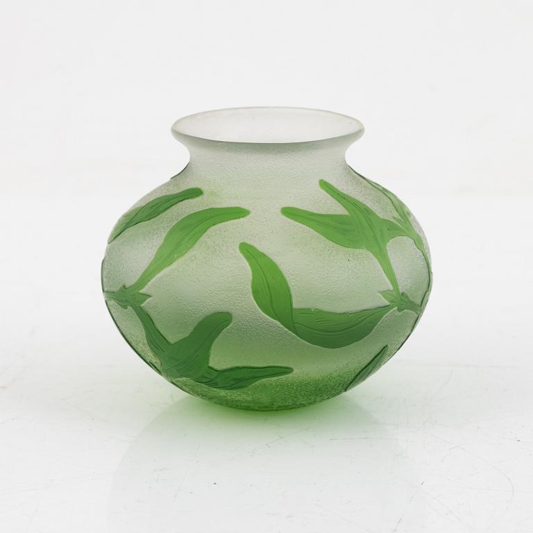 Karl Lindeberg, an Art Nouveau cameo glass vase, Kosta, Sweden, early 20th Century.