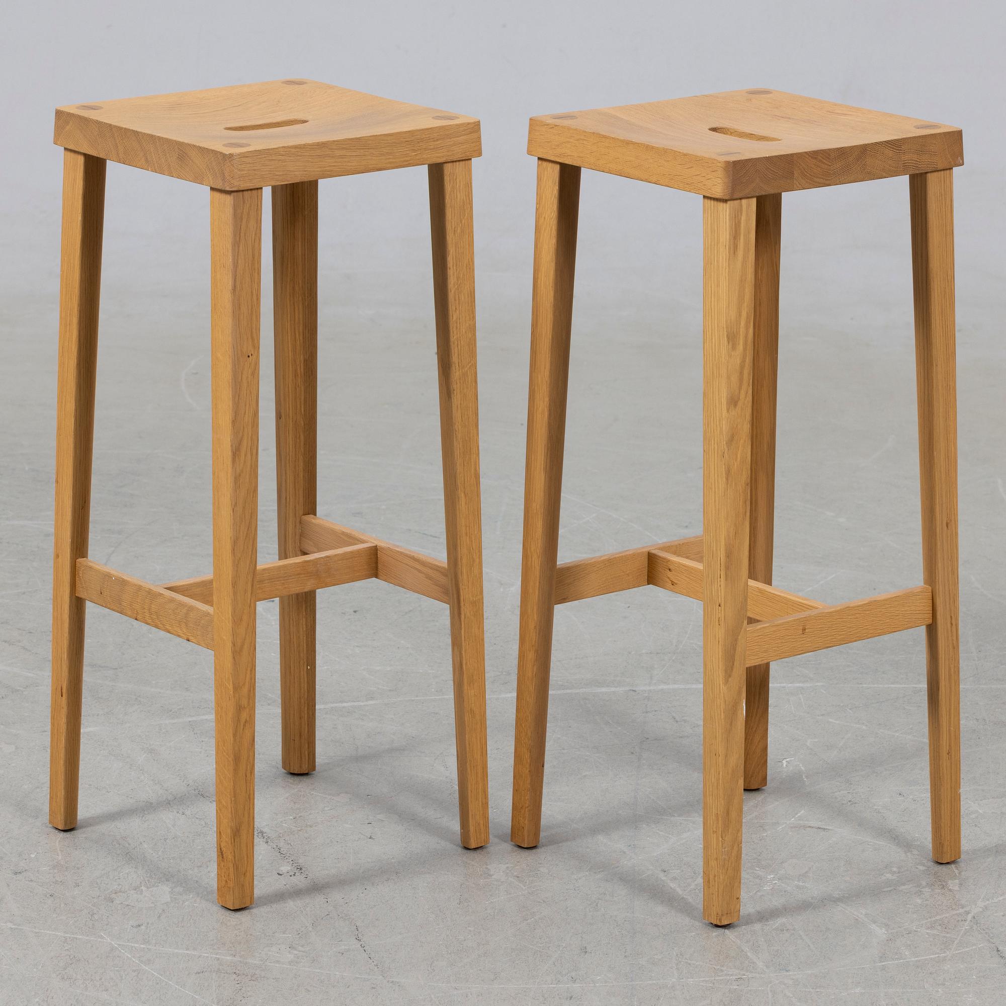 Bar stools, a pair, Tre Sekel, 2010s.