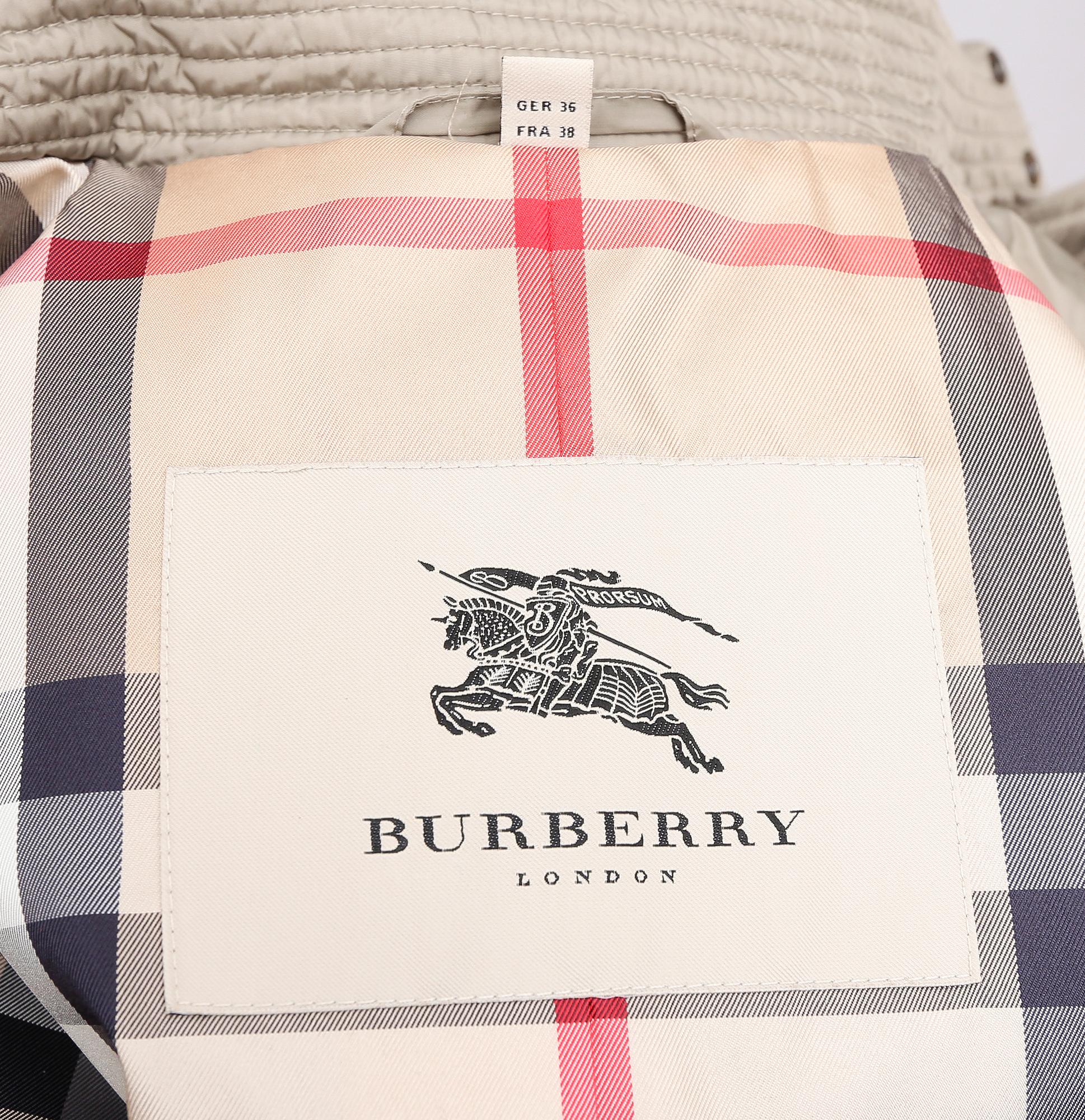 KAPPA/JACKA, Burberry.