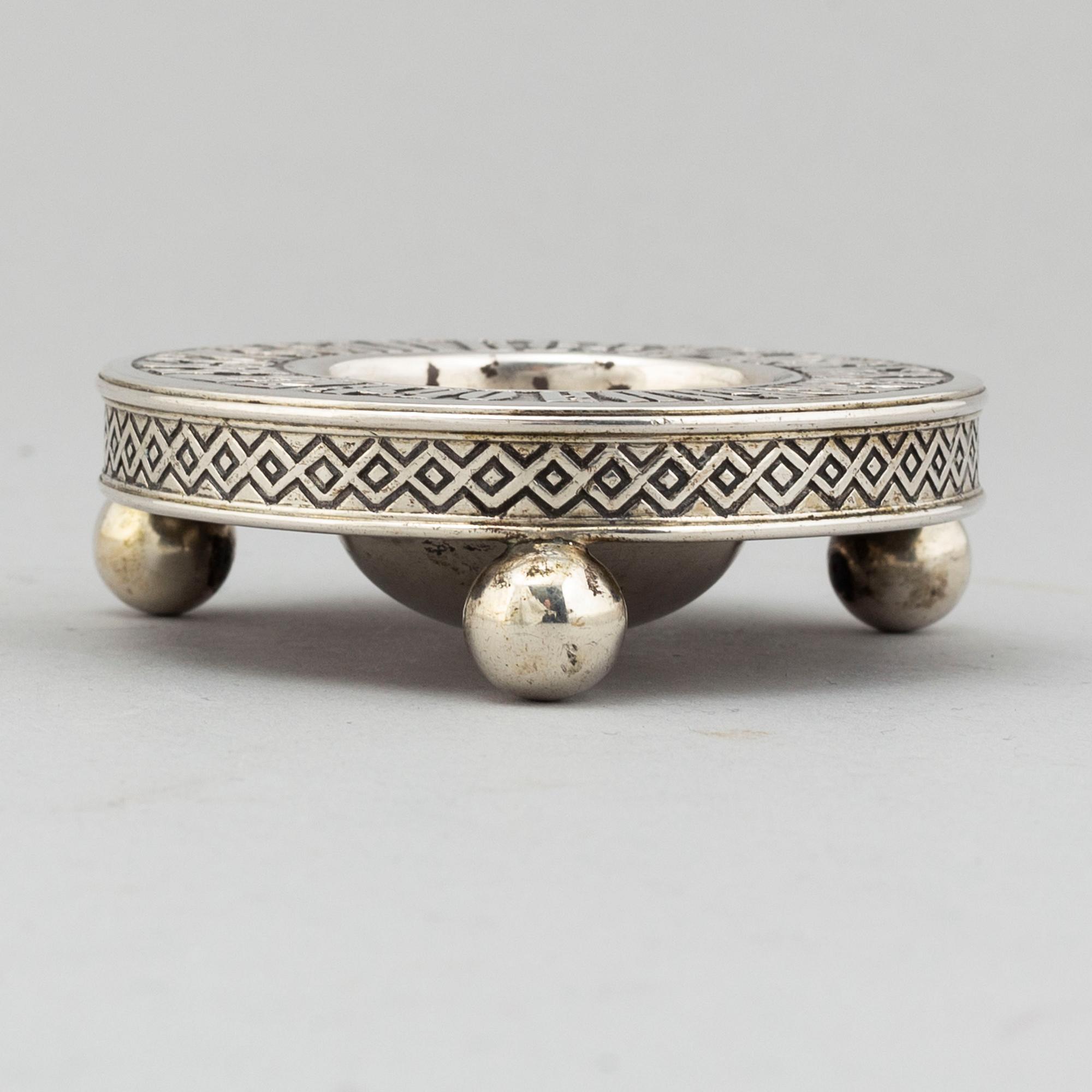 A Russian silver salt cellar, mark of Pavel Ovchinnikov, Moscow 1871.
