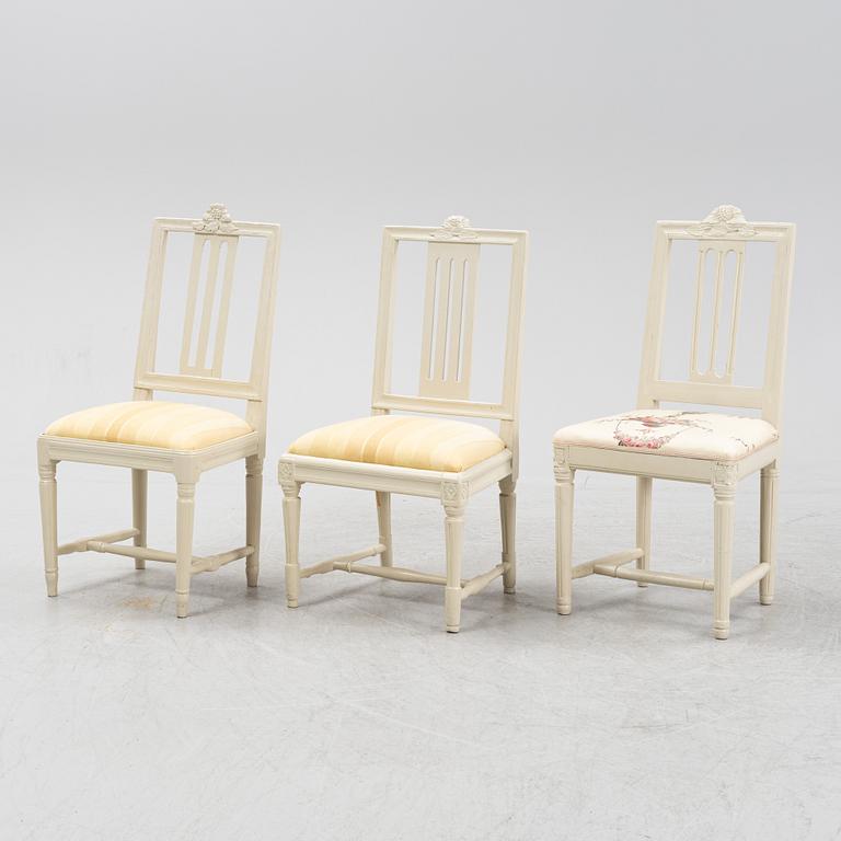 A set of six matched painted Gustavian chairs, 18th/19th Century.