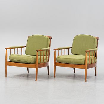 Kerstin Hörlin-Holmqvist, a pair of 'Skrindan' armchairs, OPE, Sweden, second half of the 20th century.