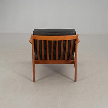 FÅTÖLJ, "USA 75", Folke Ohlsson, DUX, 1900-talets andra hälft.