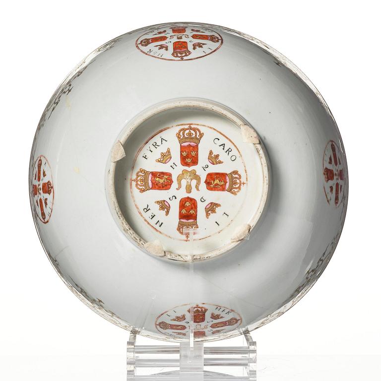 A Chinese Export commemorative punch bowl, Qing dynasty, 1730’s.