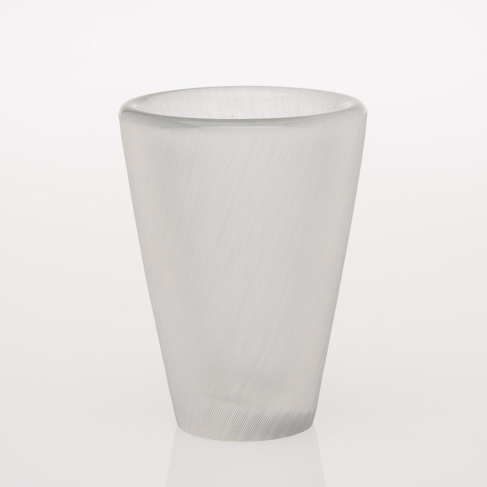 VAS, glas, signerad Tapio Wirkkala Iittala -55.