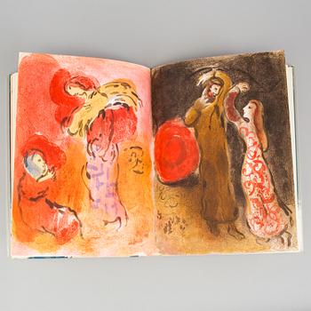 A MARC CHAGALL "Dessins pour la bible" with 24 colour lithographes, Paris 1960.