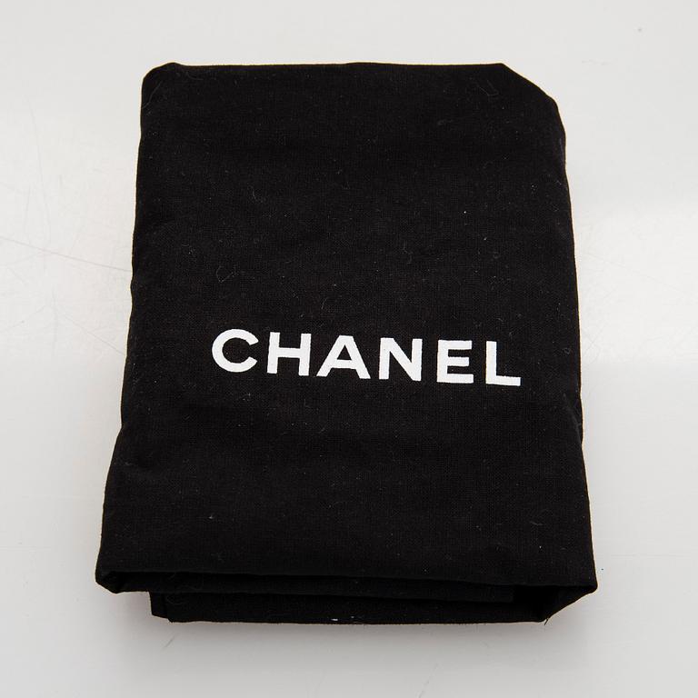 Chanel, "Classic flap bag mini" laukku, 1989-1991.