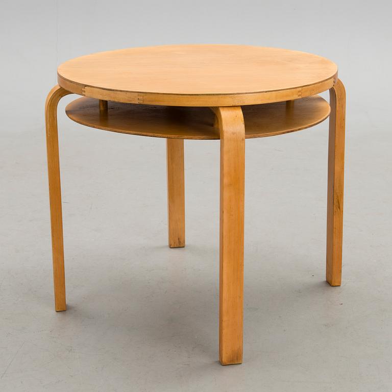 A 1930s 'A70' table for O.Y. Huonekalu- ja Rakennustyötehdas A.B. Finland.