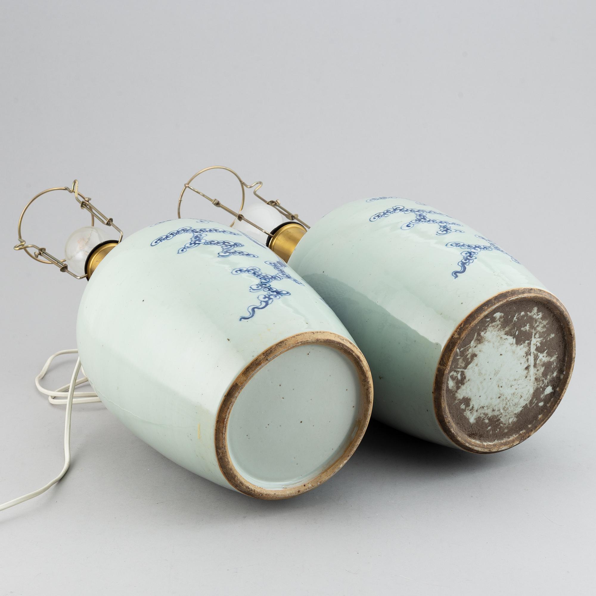 A pair table lamps/vases, late Qing/early 20th Century.