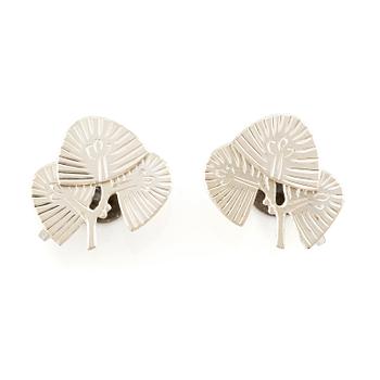 478. Wiwen Nilsson, a pair of silver earrings, Lund 1975.