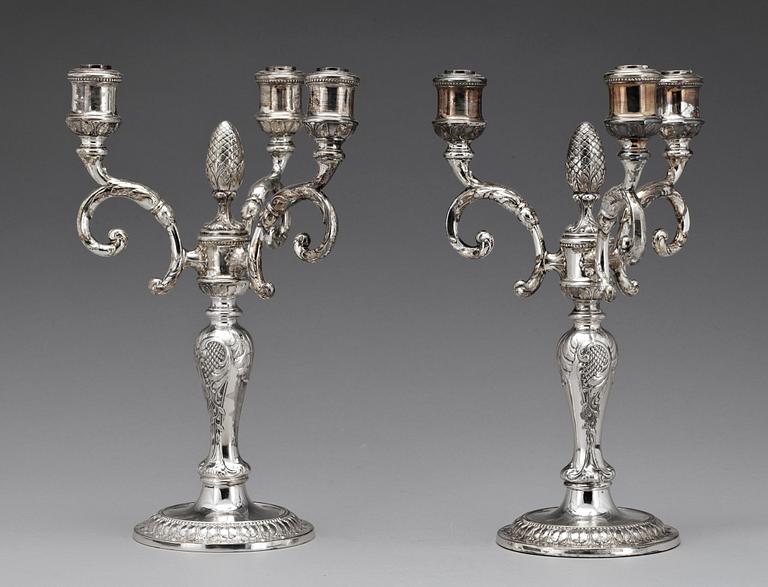 KANDELABRAR, ett par, sterling silver, Tyskland 1900-talets mitt/andra hälft.