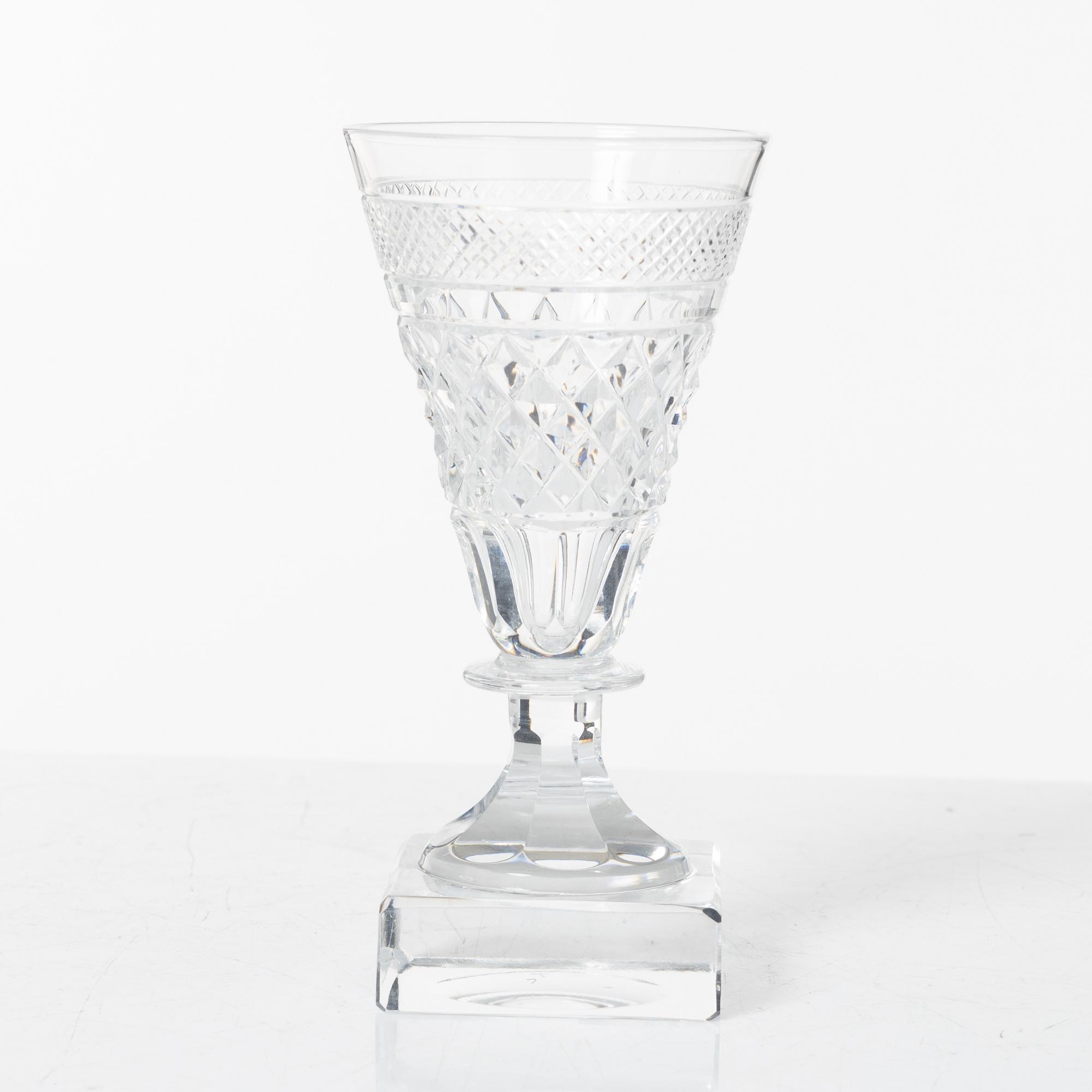 Elis Bergh, glasservis, 107 delar, "Kent", Kosta Boda.