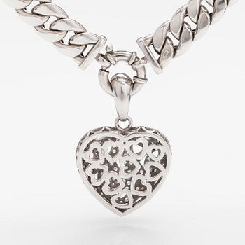 An 14K white gold necklace with diamonds ca. 2.95 ct in total.