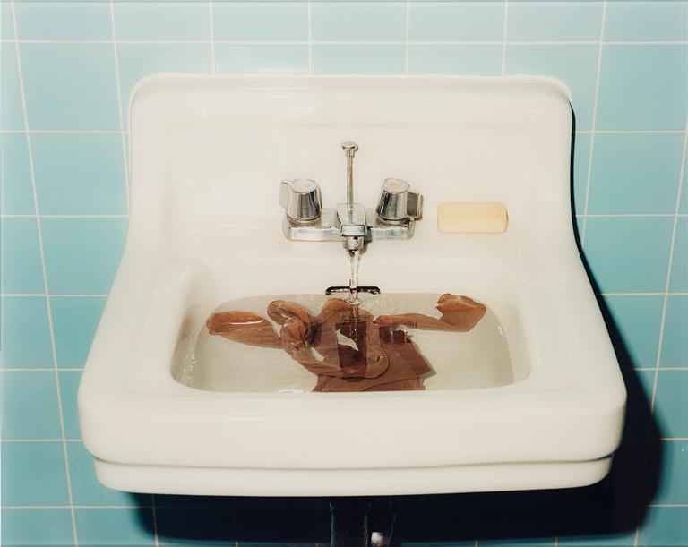 Annika Elisabeth von Hausswolff, "Allting hänger ihop ha, ha, ha", 1999.