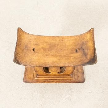Chair, Ashanti, Ghana, mid-1900s.