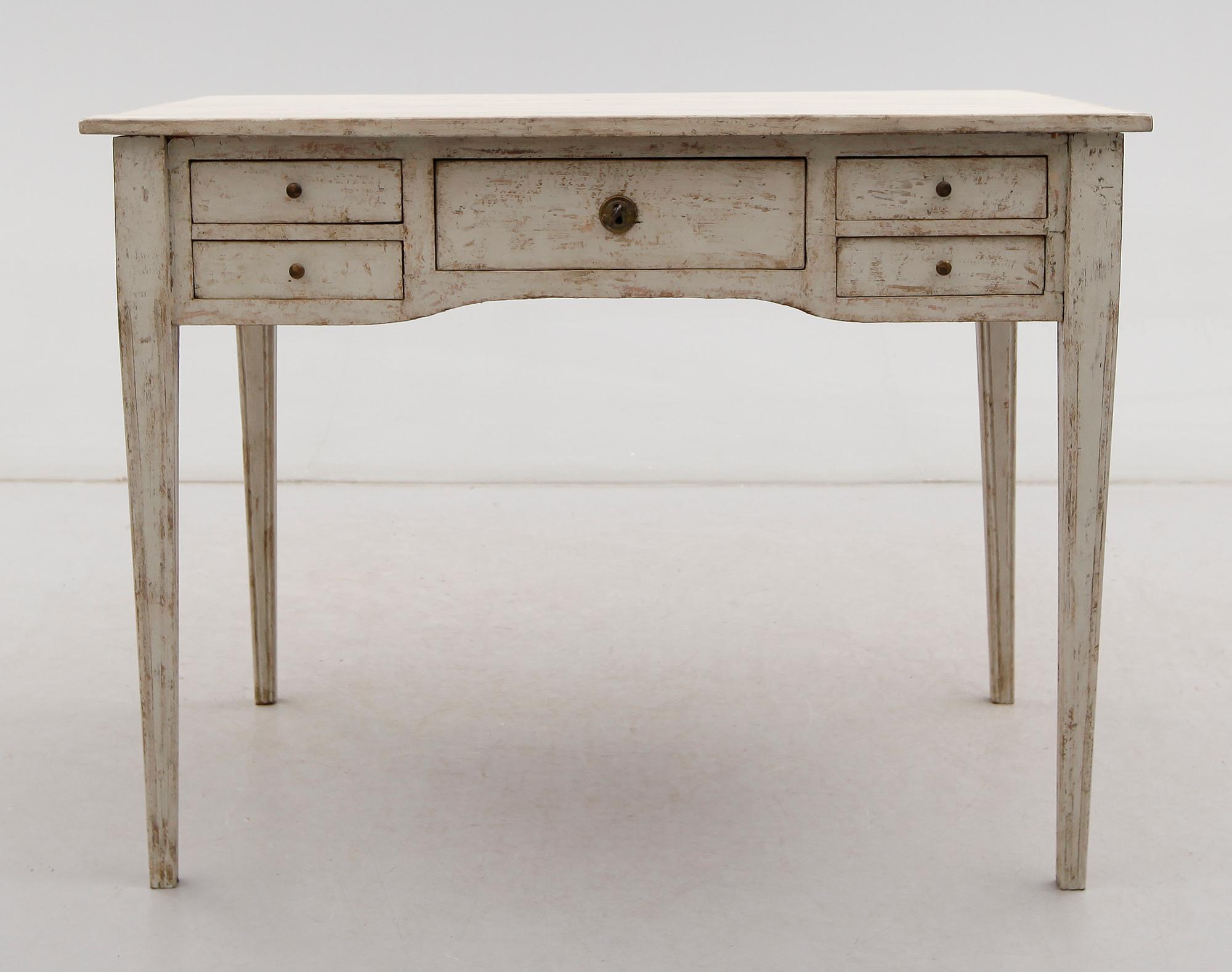 SKRIVBORD, 1800-talets första hälft.