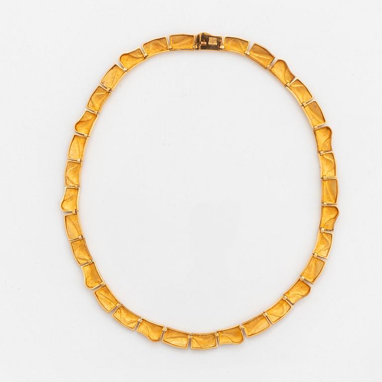 An 18K gold Lapponia necklace.