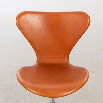 ARNE JACOBSEN,