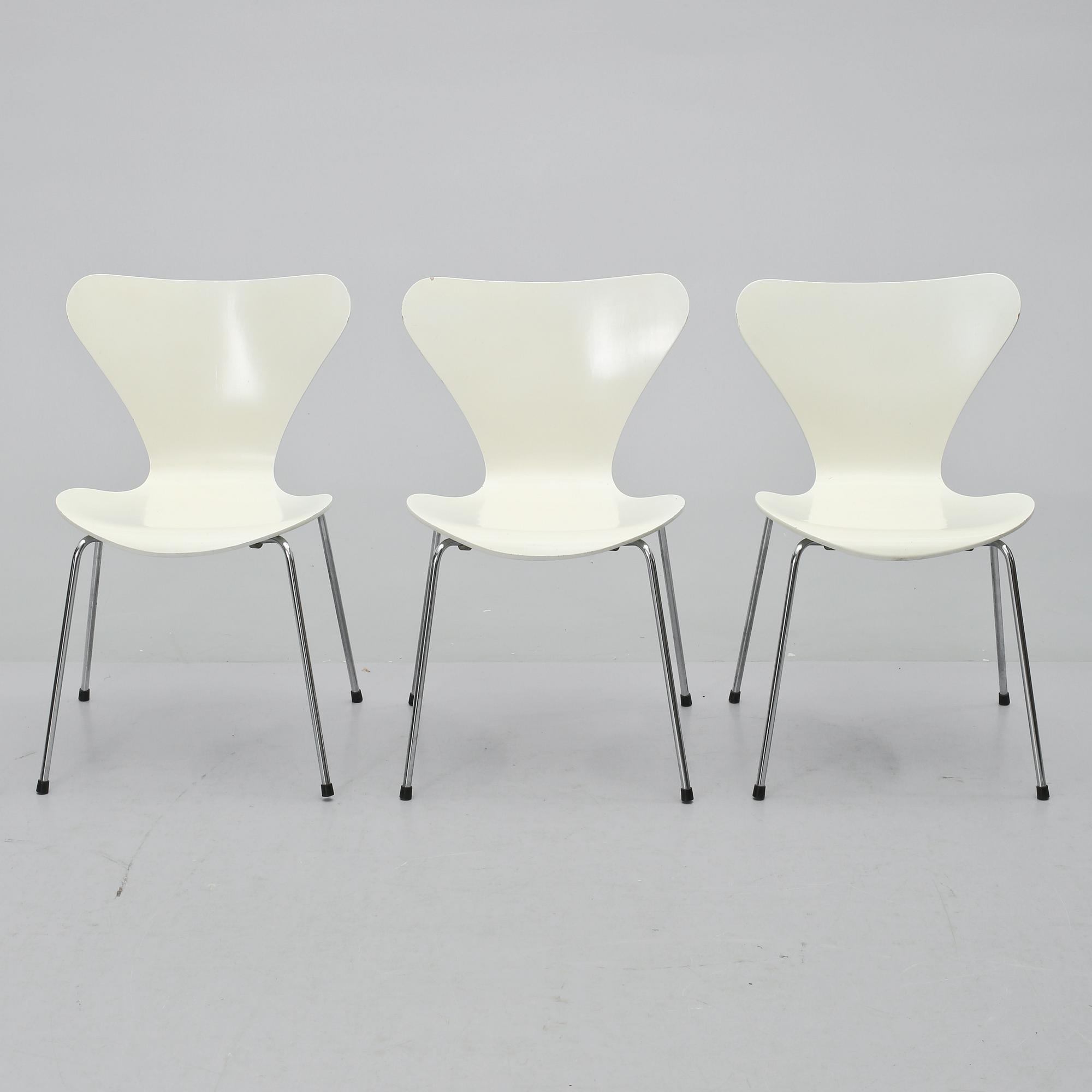 STOLAR, 3 st, "Sjuan", Arne Jacobsen, Fritz Hansen, Danmark, 1978.